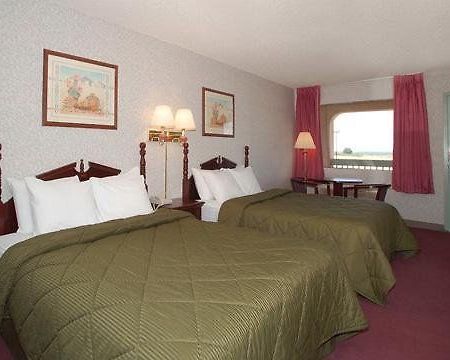 Premier Inn And Suites Erick Habitación foto