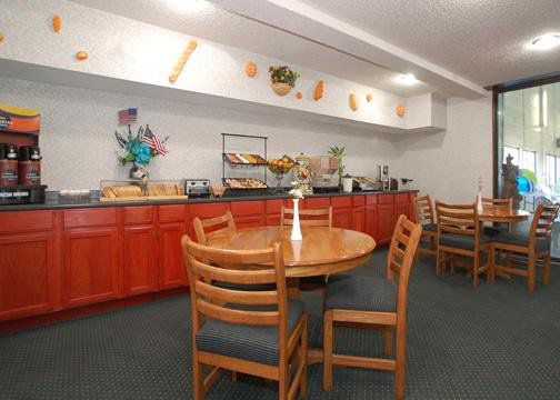 Premier Inn And Suites Erick Restaurante foto